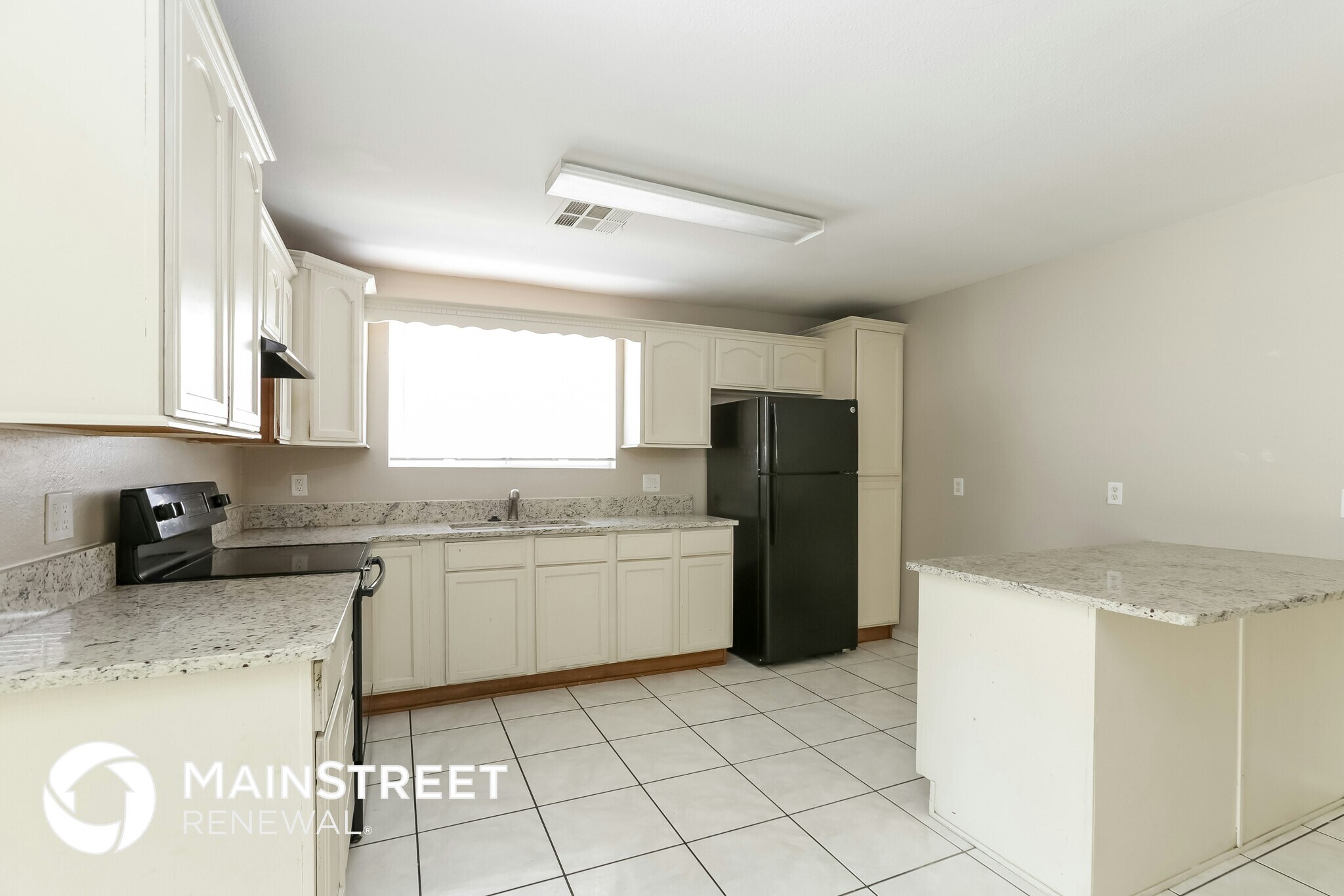 Building Photo - 2932 N 46th Ave