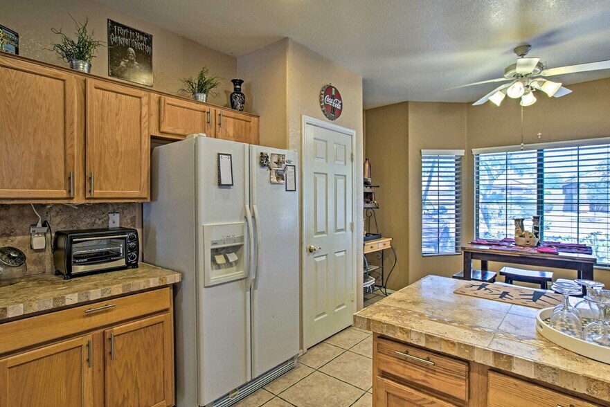 Building Photo - 40201 N Patriot Way