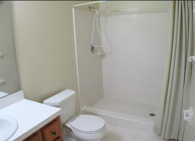 Building Photo - 5205 SW 97th Dr