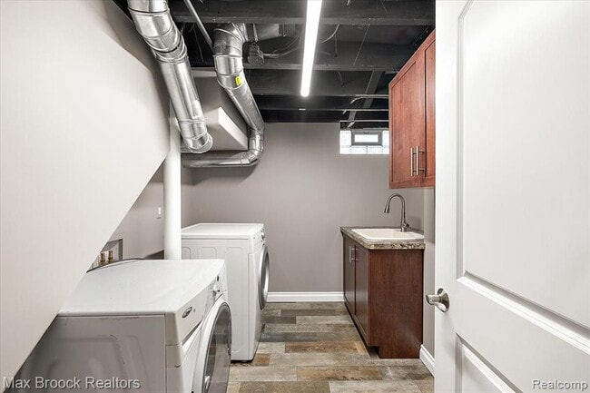 Building Photo - 912 Woodsboro Dr