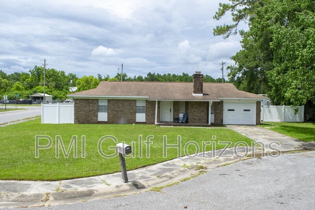 Primary Photo - 738 Carondelay Dr