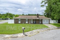 Building Photo - 738 Carondelay Dr