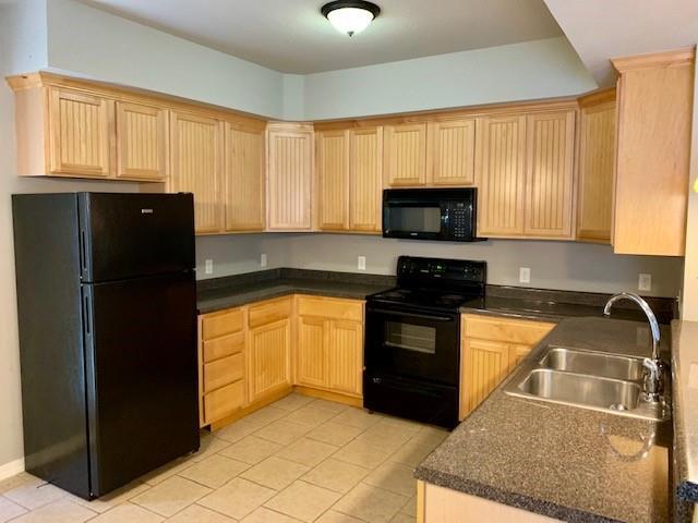 Building Photo - 2005 Azlin Pl