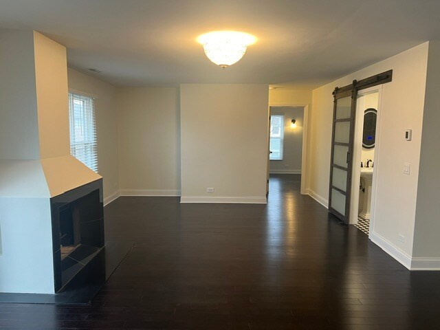 Building Photo - 1336 Cromwell Ct
