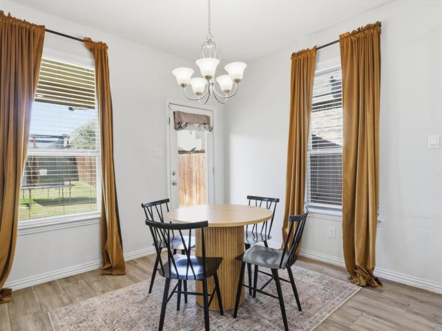 Building Photo - 1013 Wildwood Dr