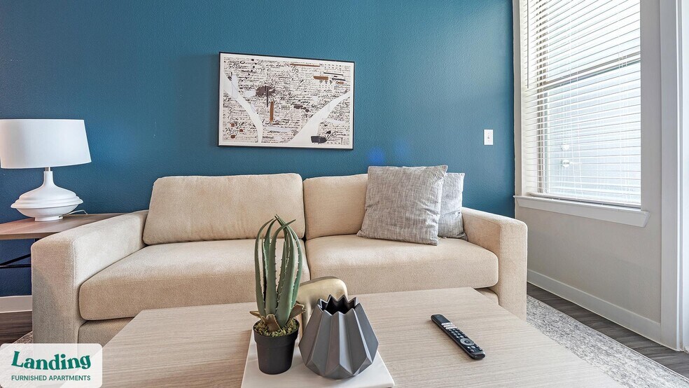 Building Photo - 14015 Univ Pass