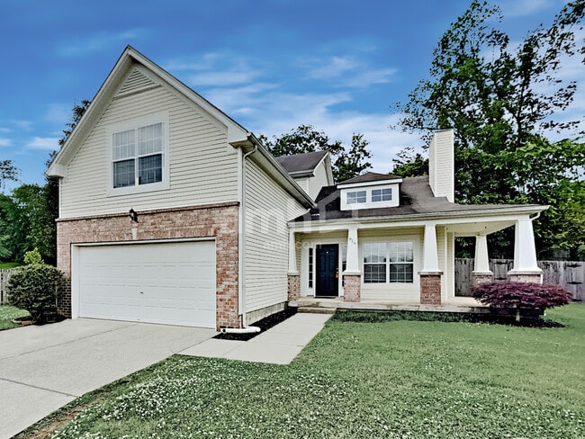 Building Photo - 916 Springs Hill Way