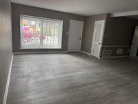 Building Photo - 2591 N Pierce Cir