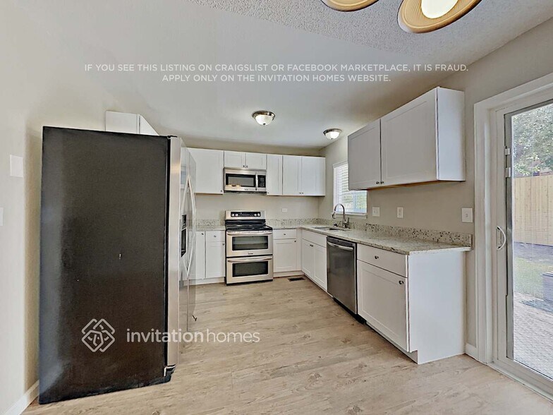 Building Photo - 4184 S Ouray Way