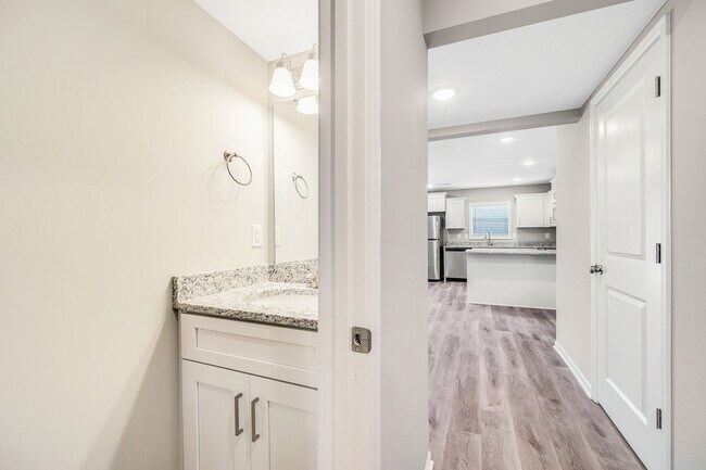 Building Photo - 507 Pine