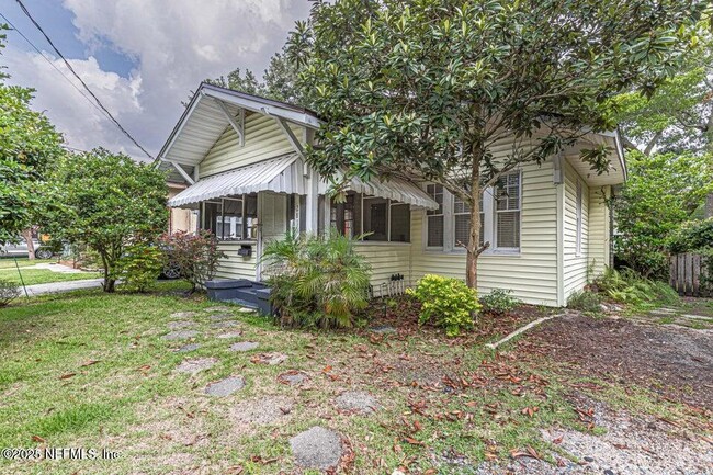 Primary Photo - 2811 Forbes St