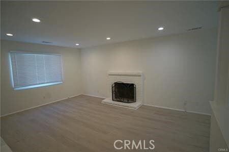 Building Photo - 890 Metro Dr