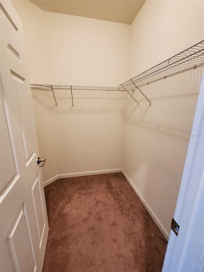 Building Photo - 1893 Portofino Meadows Blvd