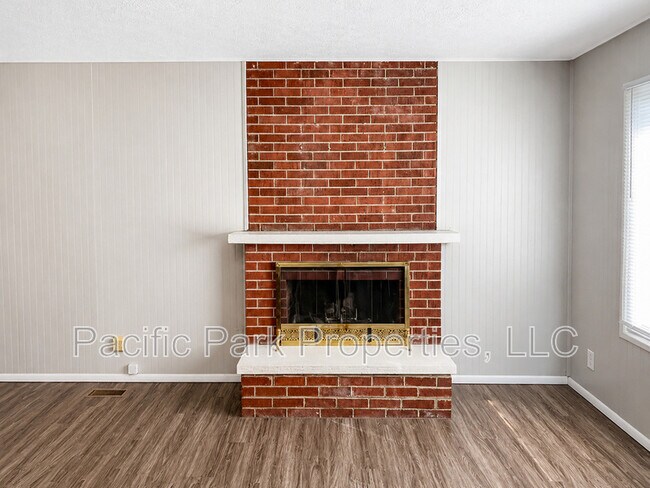 Building Photo - 2472 Sickle Rd