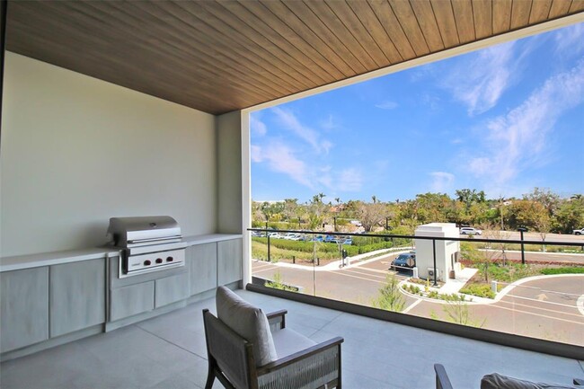 Building Photo - 1591 Gulf of Mexico Dr