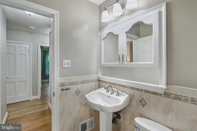 Building Photo - 2108 48th St NW