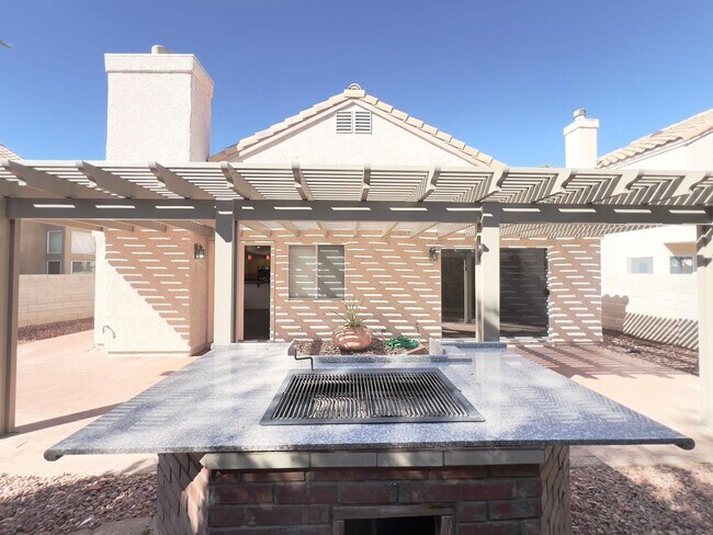 Building Photo - 54 Sea Holly Way