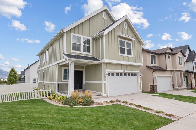 Building Photo - 554 S Church Dr