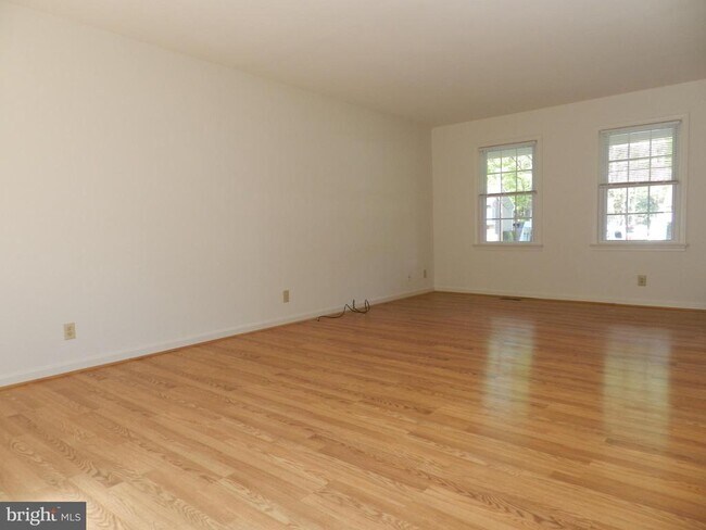 Building Photo - 7204 Plantation Forest Dr