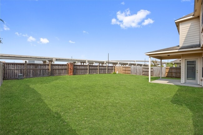 Building Photo - 23906 Fairport Harbor Ln