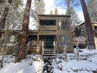 Building Photo - 3 Bedroom Condo w a Summer Pool - Blocks from Incline Beach!!