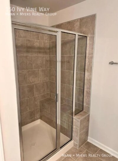 Building Photo - 150 Ivy Vine Wy