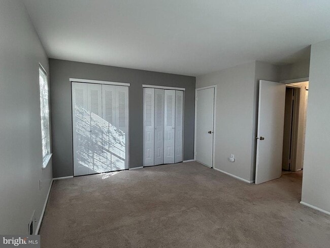 Building Photo - 35 Coral Tree Ct