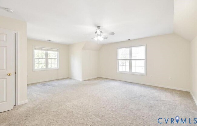 Building Photo - 1937 Bantry Dr