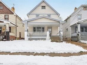 Building Photo - 3617 Cecilia Ave