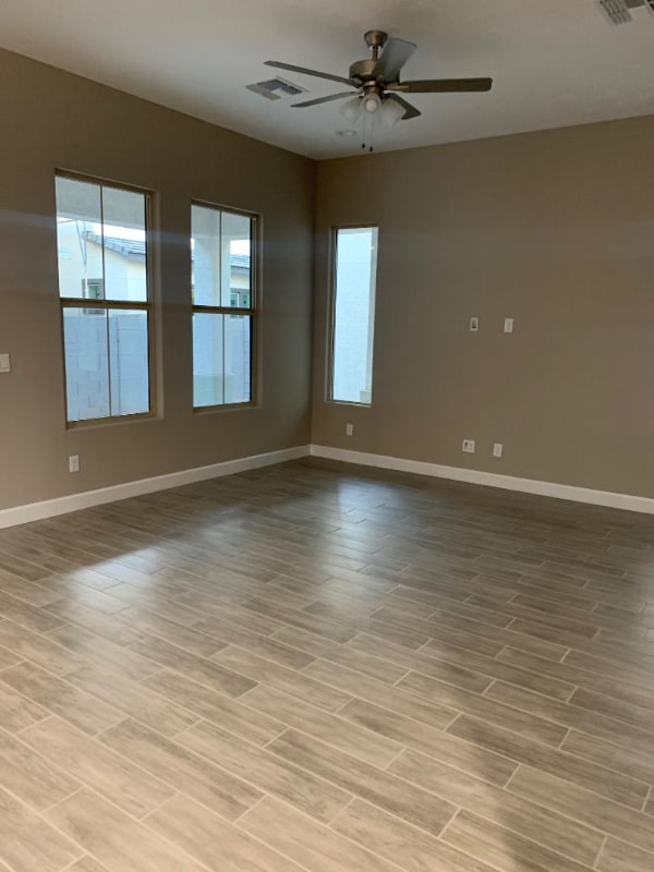 Building Photo - 1134 S Tumbleweed Ln