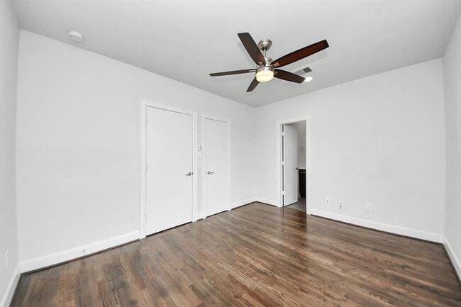 Building Photo - 310 Eado Park Cir