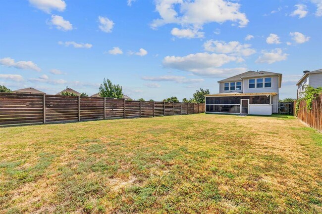 Building Photo - 15820 Celosia St