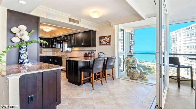 Building Photo - 4031 Gulf Shore Blvd N