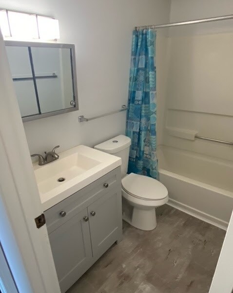 Building Photo - 247 W Union St