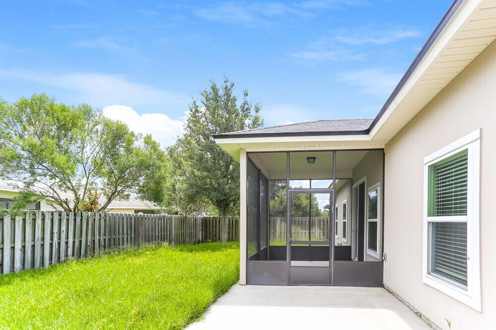 Building Photo - 15809 Canoe Creek Dr