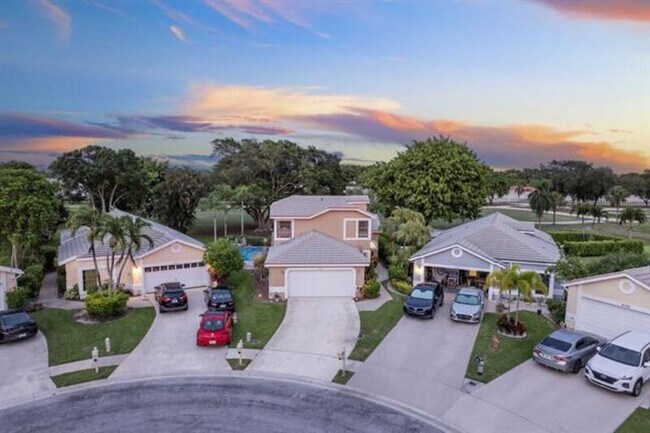 Building Photo - 8080 Covington Ct