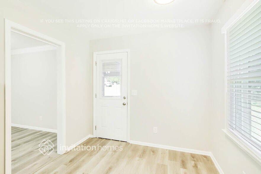 Building Photo - 808 Parkstone Dr