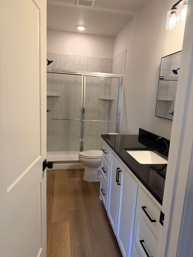 Building Photo - 3 West