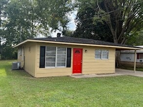 Building Photo - 133 S Richter Dr