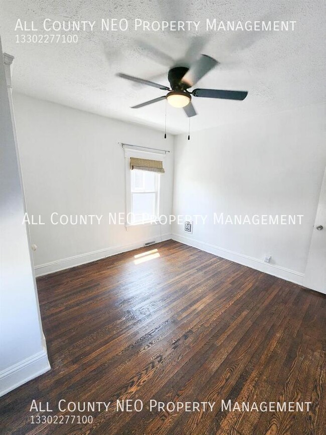 Building Photo - 1578 Olivewood Ave
