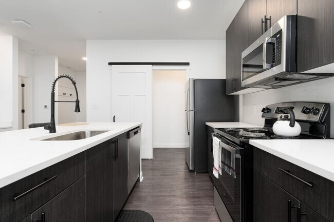 Building Photo - 5821 Elevated Way