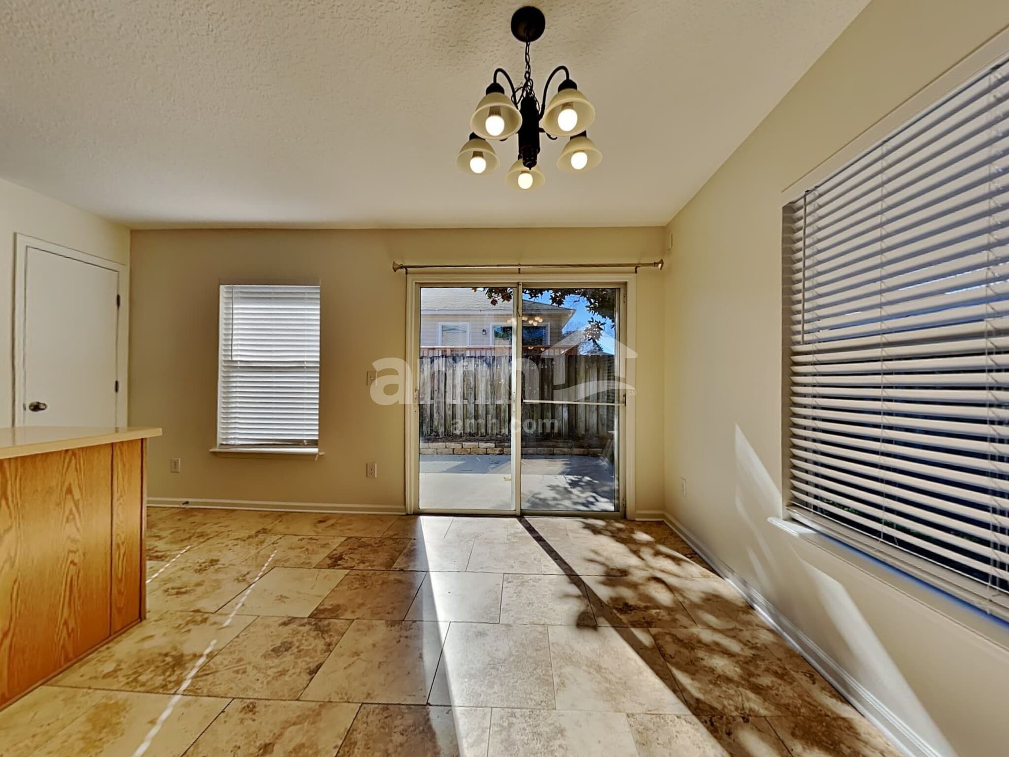 Building Photo - 777 Rembrandt Ave