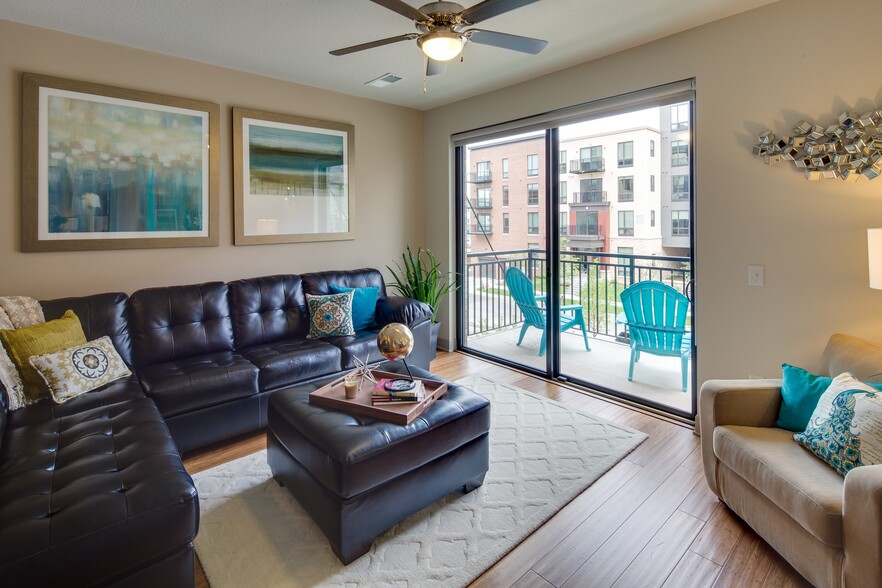 Building Photo - Inspire