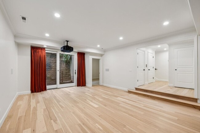 Building Photo - 7BR / 6BA Los Altos Home with Elevator, 3-Car Garage & EV Charging