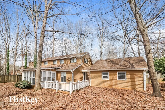 Building Photo - 2845 Forest Wood Dr