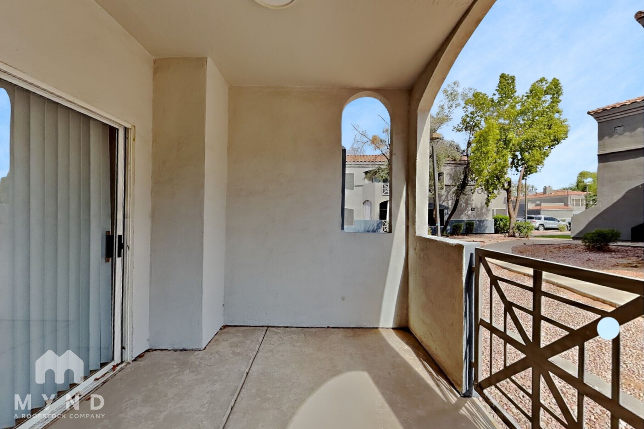 Building Photo - 600 W Grove Pkwy