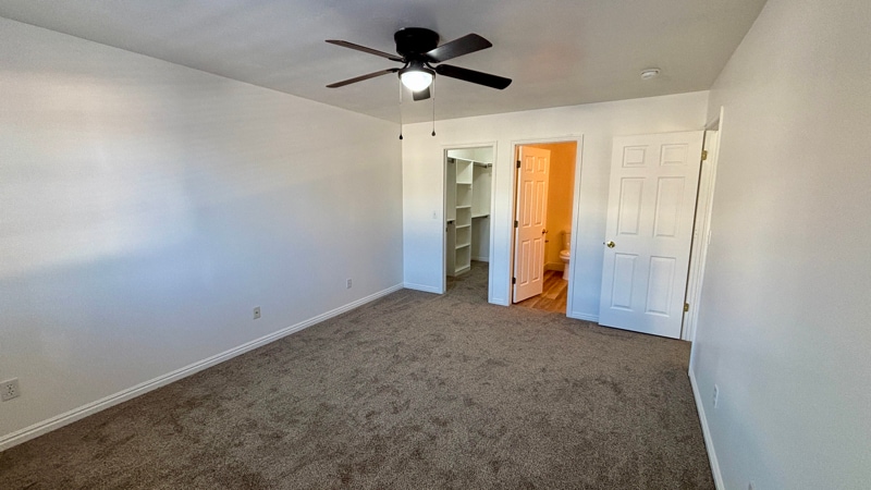 Building Photo - 631 W 20 N