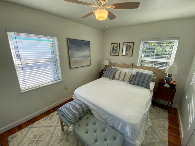 Building Photo - 717 2nd Ave S