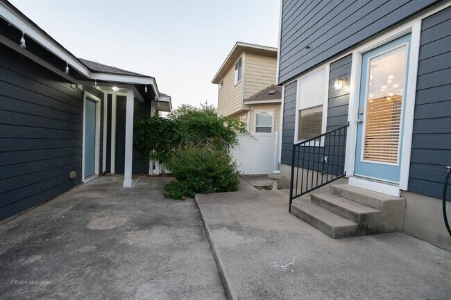 Building Photo - 17921 Kenai Fjords Dr