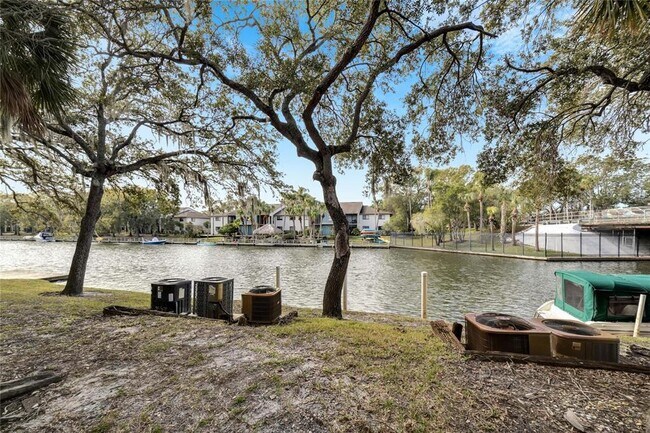 Building Photo - 6301 Newtown Cir